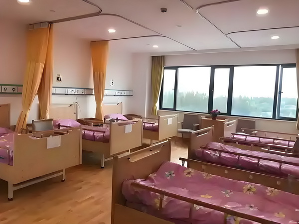 冷漠王爷的妖妃：孽宠毒爱